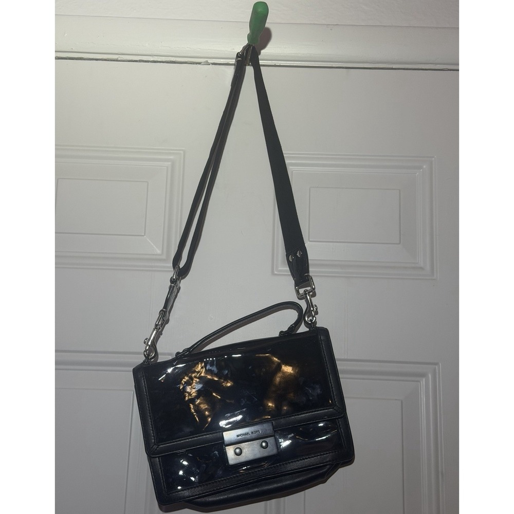 Michael Kors Black Callie Crossbody Bag Adjustable Detachable Strap Metal Frame